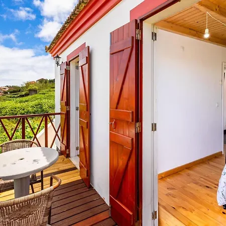 Moniz Ocean Escape Bbq Near Pools * Porto Moniz